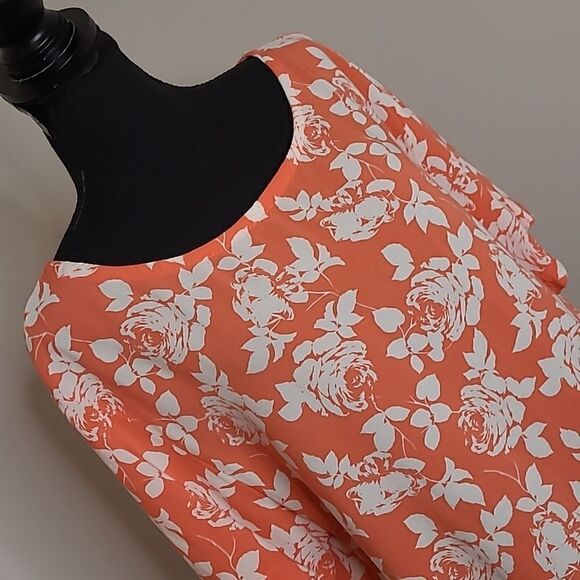 Pretty orange with white floral print blouse - Picture 2 of 6